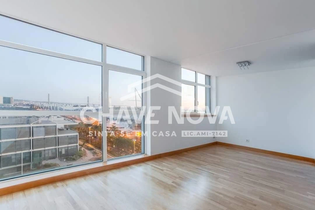 Apartamento T2 para Venda em Parque das Nações Foto 1