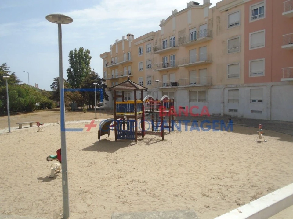 Apartamento T3 para Venda em Samora Correia Foto 1