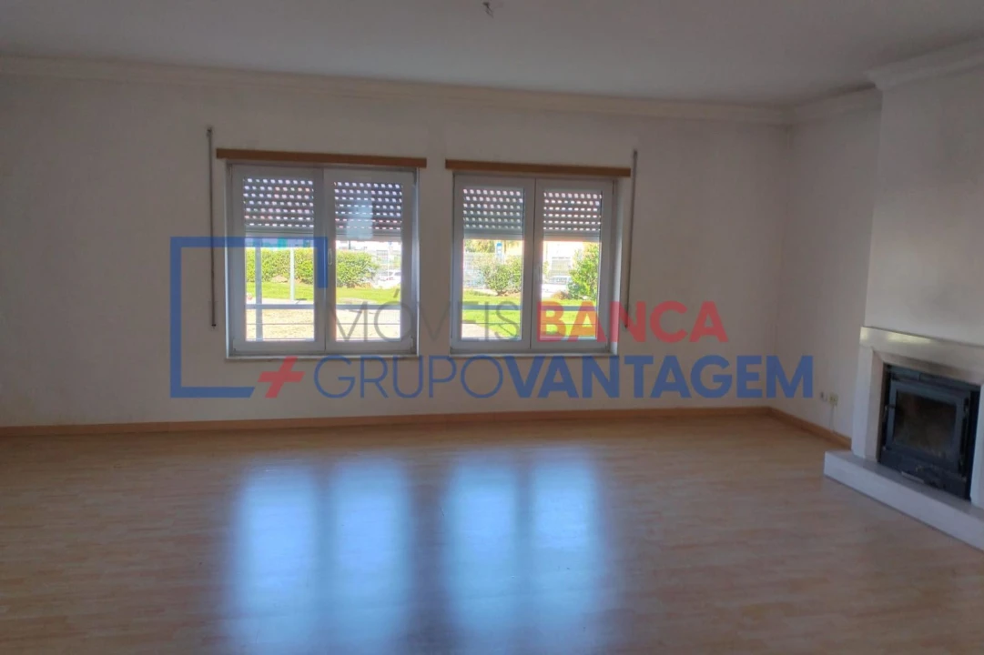 Apartamento T3 para Venda em Samora Correia Foto 13