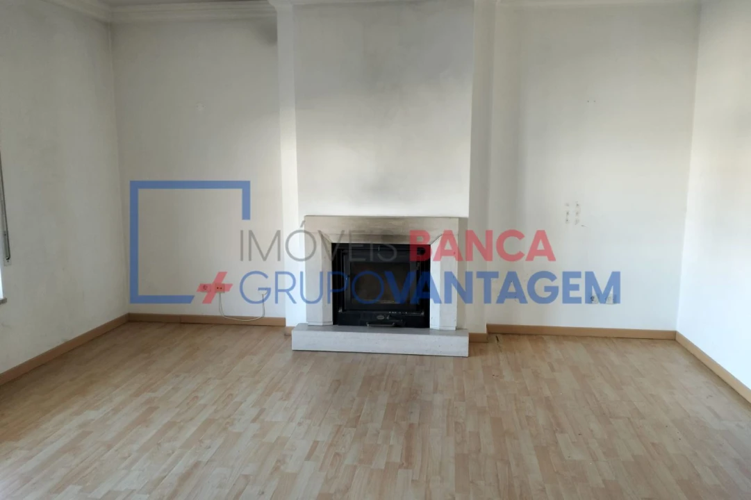 Apartamento T3 para Venda em Samora Correia Foto 14