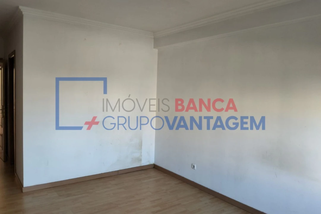 Apartamento T3 para Venda em Samora Correia Foto 19