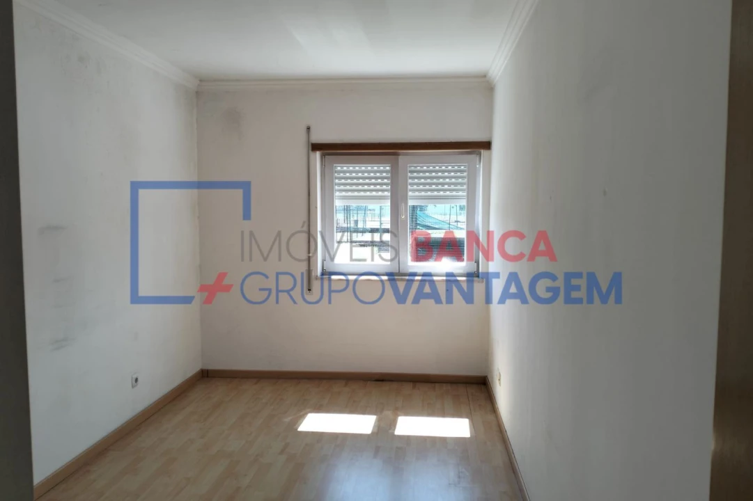 Apartamento T3 para Venda em Samora Correia Foto 23