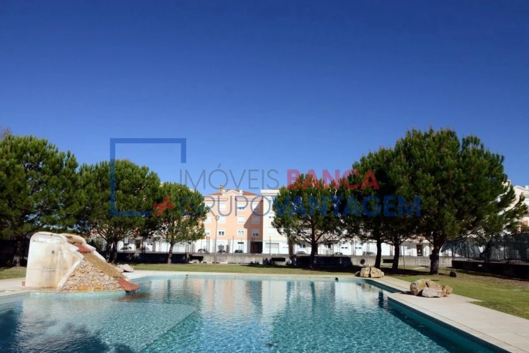 Apartamento T3 para Venda em Samora Correia Foto 8