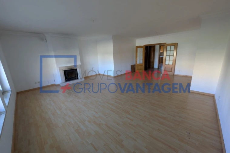 Apartamento T3 para Venda em Samora Correia Foto 10
