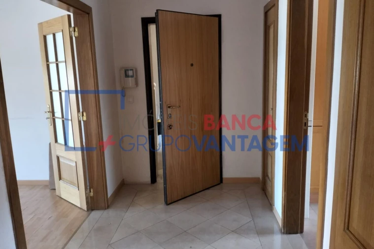 Apartamento T3 para Venda em Samora Correia Foto 12