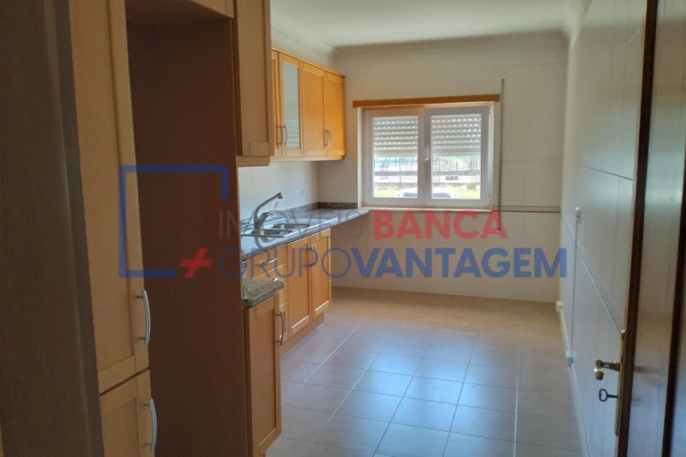 Apartamento T3 para Venda em Samora Correia Foto 17