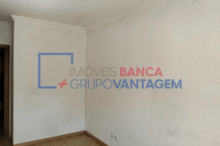 Apartamento T3 para Venda em Samora Correia Foto 24