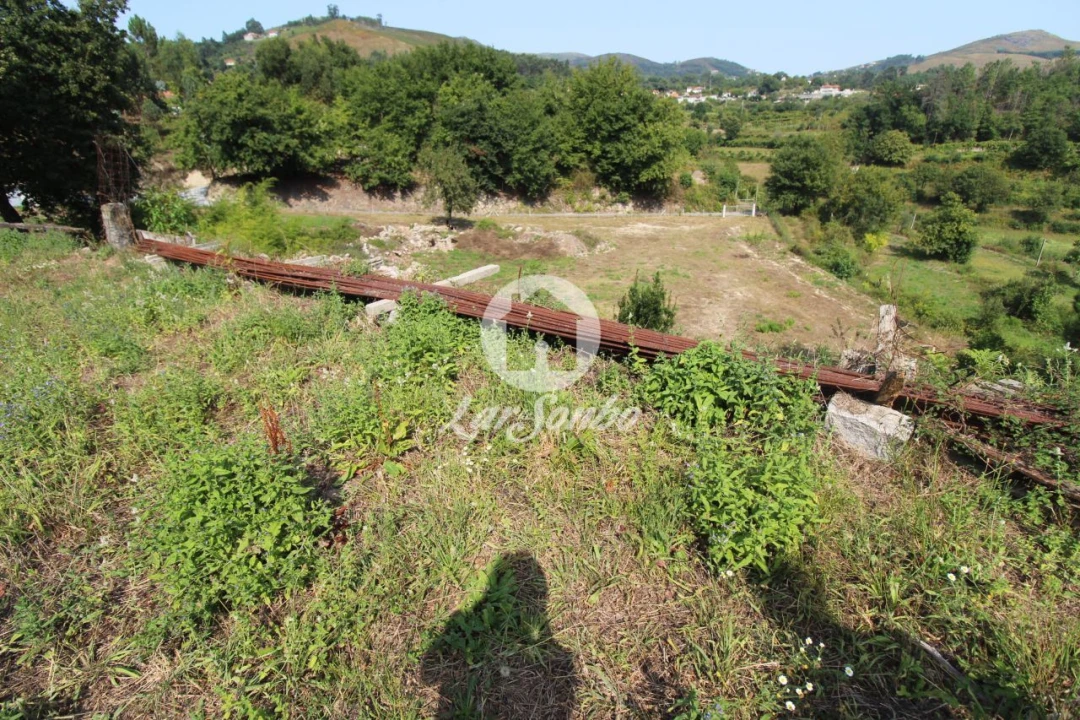 Quinta T3 para Venda em Atiães Foto 11