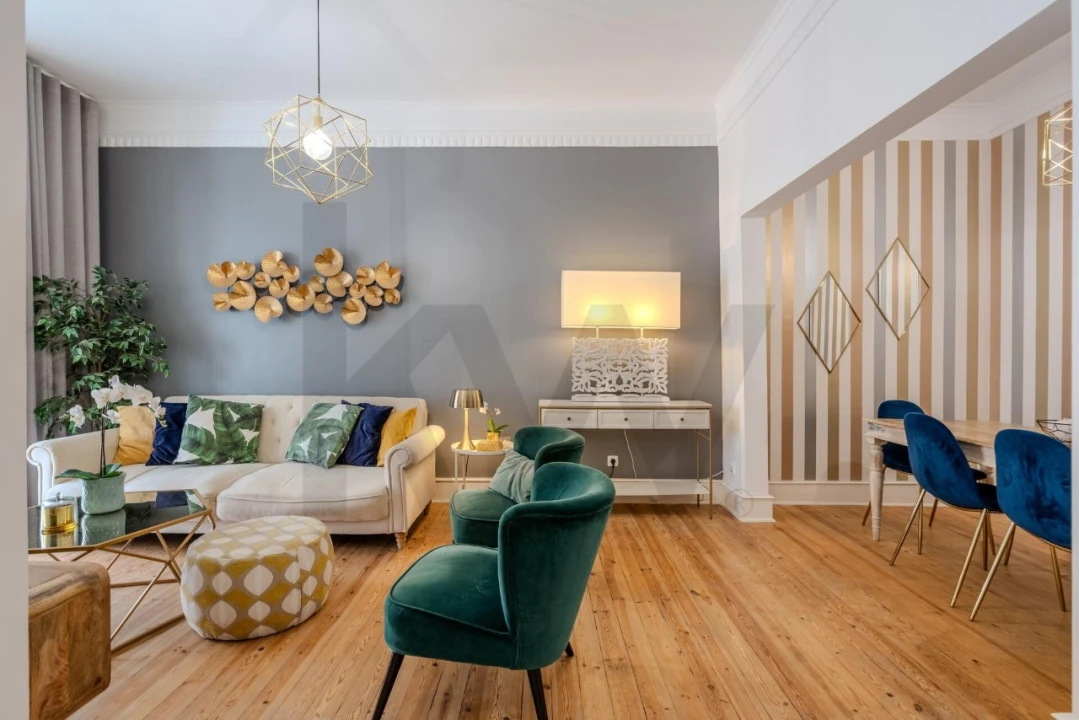 Apartamento T3 para Venda em Arroios Foto 2