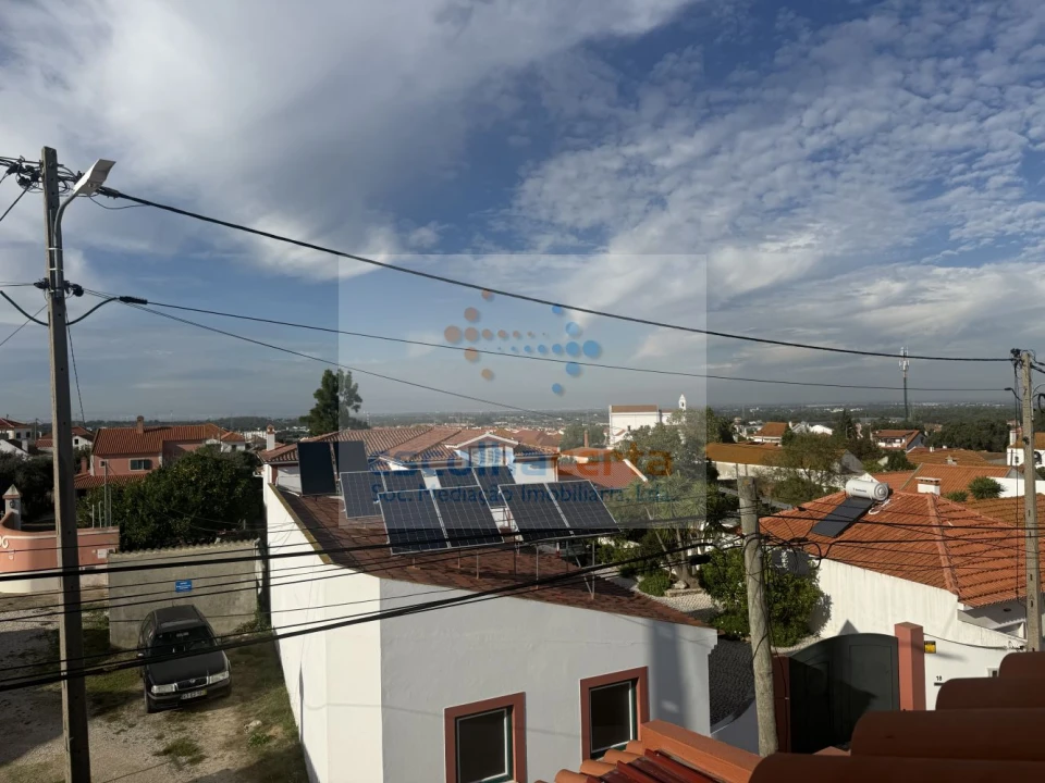 Moradia T2 para Venda em Quinta do Anjo Foto 23