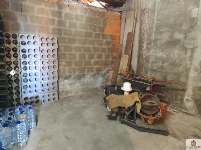 Moradia T4 para Venda em Palhaça Foto 31