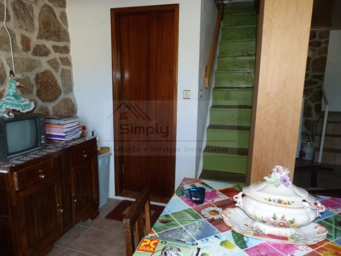 Moradia T2 para Venda em Mondim da Beira Foto 12