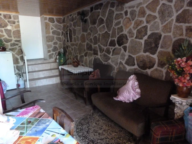 Moradia T2 para Venda em Mondim da Beira Foto 11