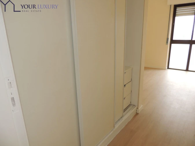 Apartamento T2 para Venda em Algueirão-Mem Martins Foto 18