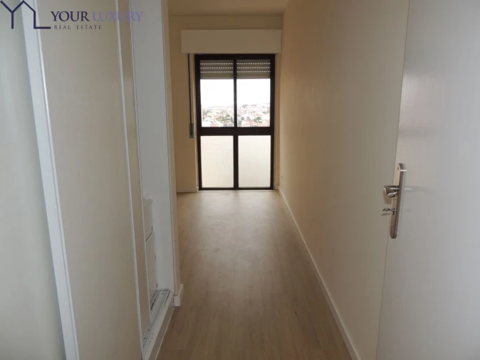 Apartamento T2 para Venda em Algueirão-Mem Martins Foto 17