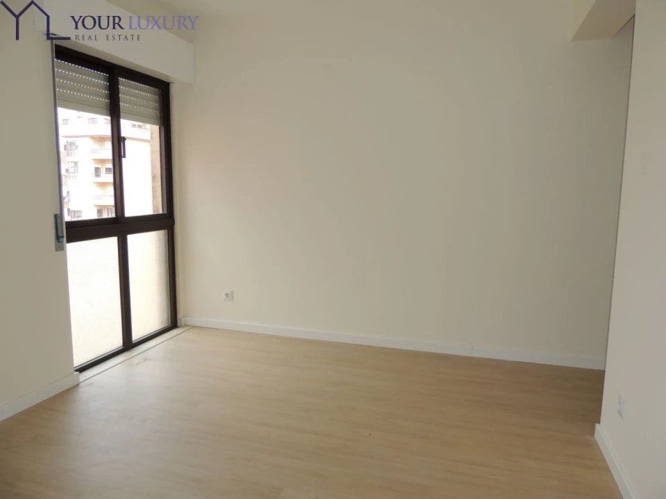 Apartamento T2 para Venda em Algueirão-Mem Martins Foto 21