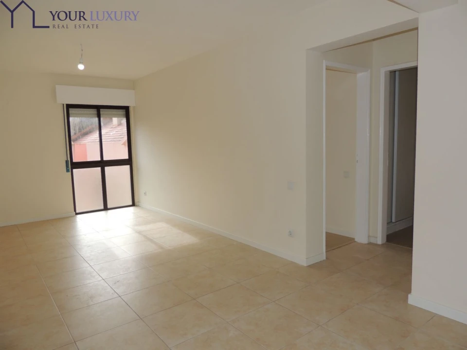 Apartamento T2 para Venda em Algueirão-Mem Martins Foto 10