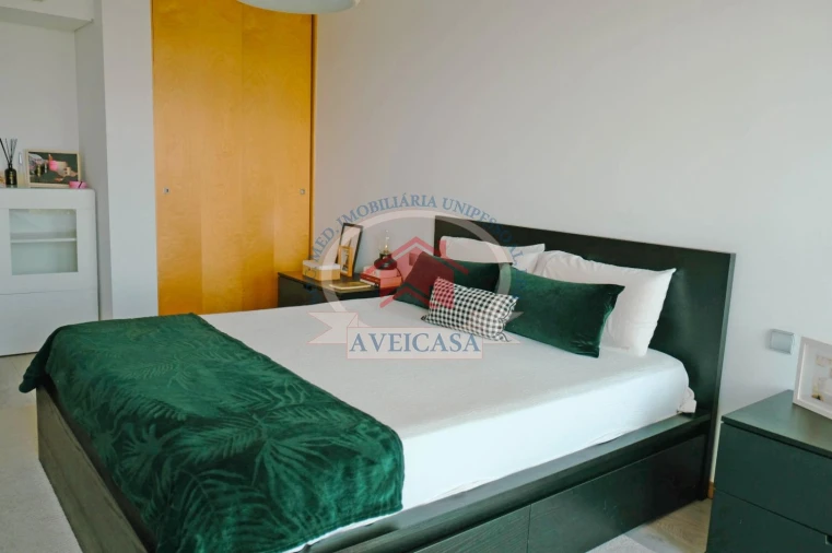 Apartamento T2 para Venda em Glória e Vera Cruz Foto 12