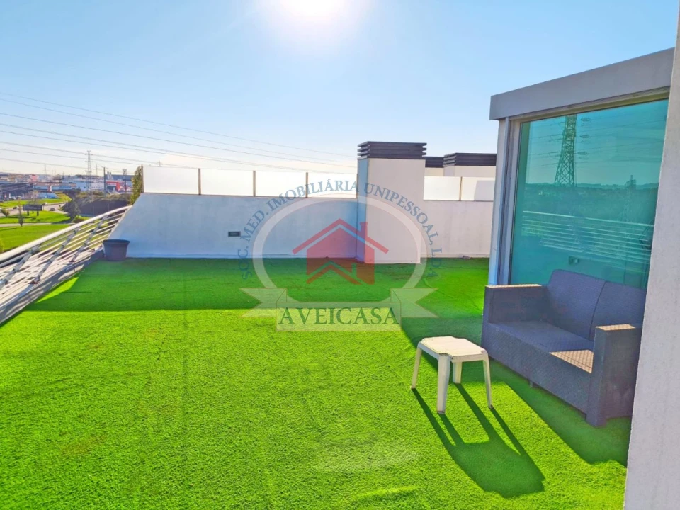 Apartamento T2 para Venda em Glória e Vera Cruz Foto 4