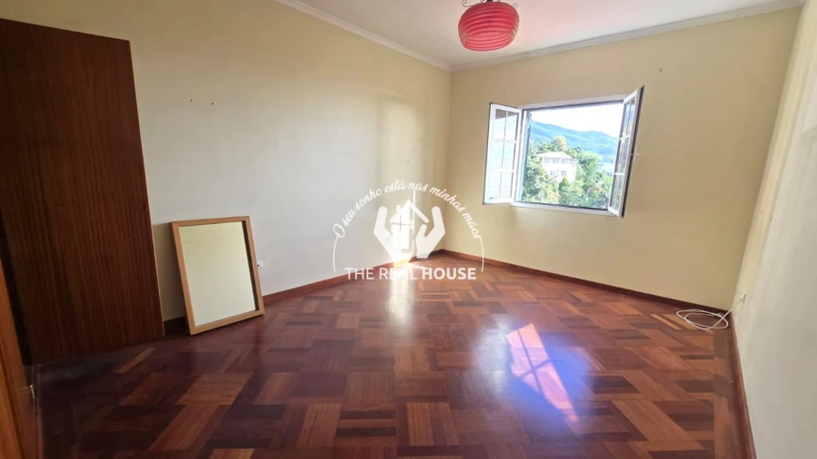 Moradia T3 para Venda em Santo Antonio Foto 11