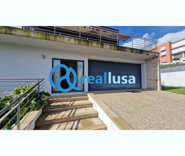 Moradia T3 para Venda em Louredo Foto 17