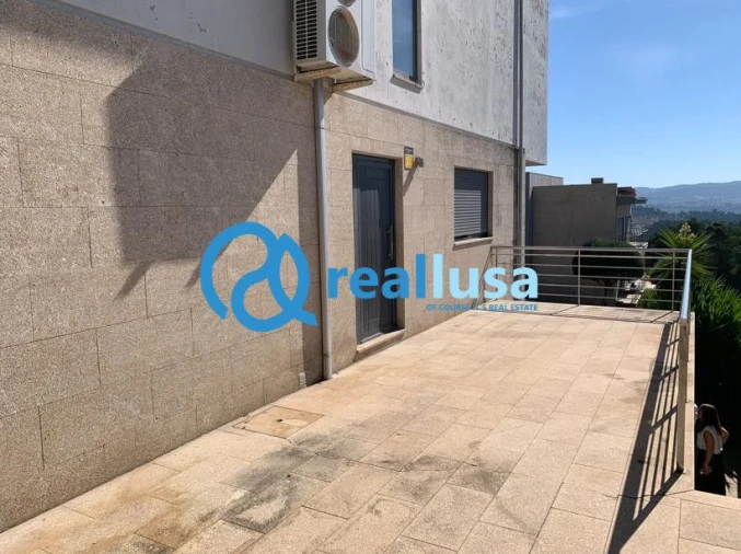 Moradia T3 para Venda em Louredo Foto 16