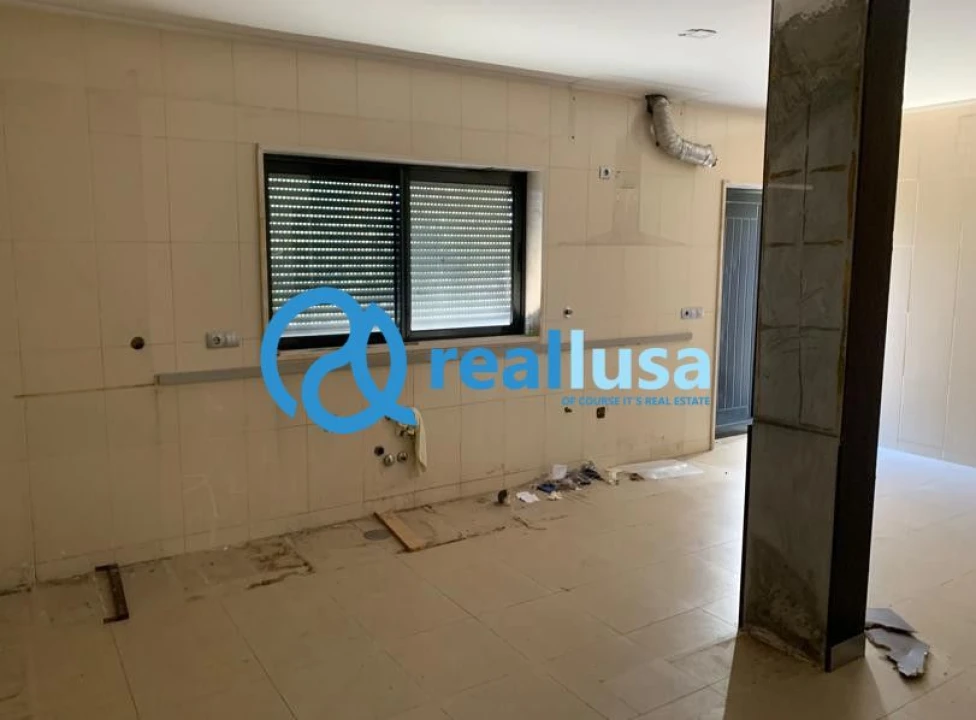 Moradia T3 para Venda em Louredo Foto 12