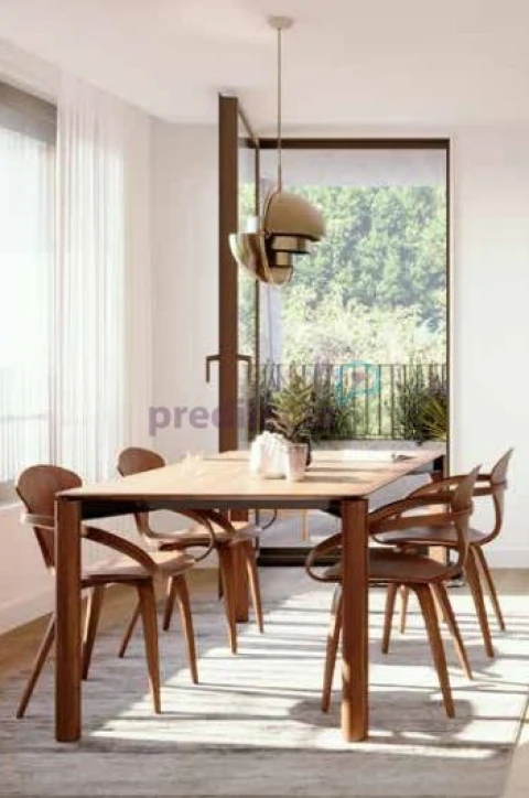 Apartamento T2 para Venda em Campanhã