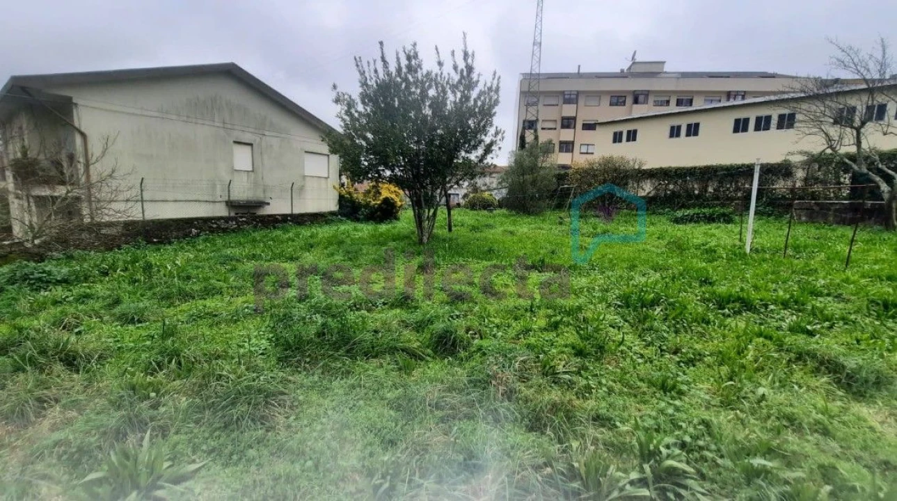 Terreno para Venda em Rio Tinto Foto 5