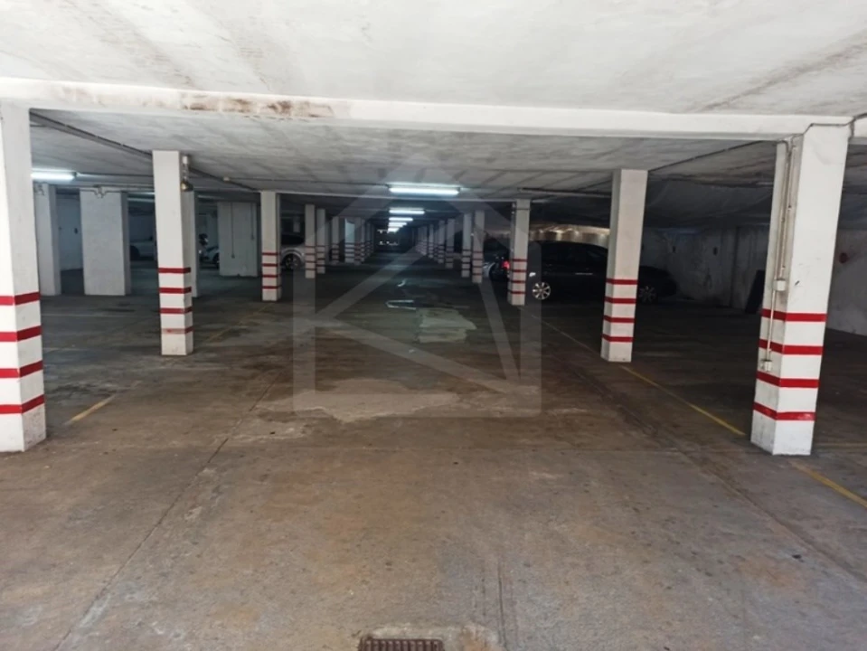 Negócio para Venda em Fânzeres e São Pedro da Cova Foto 3