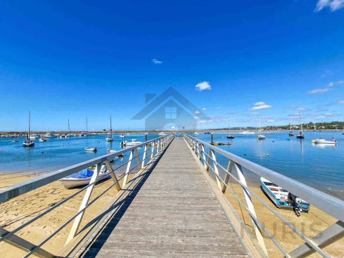 Apartamento T3 para Venda em Alvor Foto 4