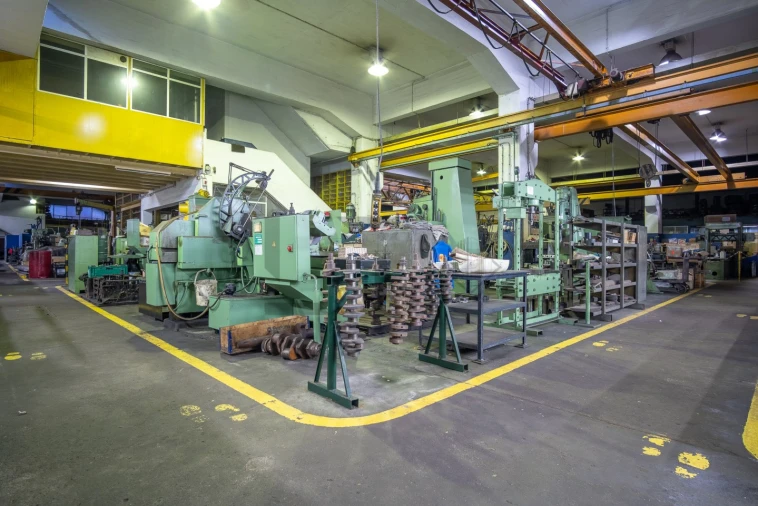 Prédio para Venda em Sacavém e Prior Velho Foto 41