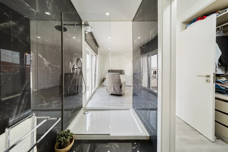 Moradia T4 para Venda em Santa Iria de Azoia, São João da Talha e Bobadela Foto 11