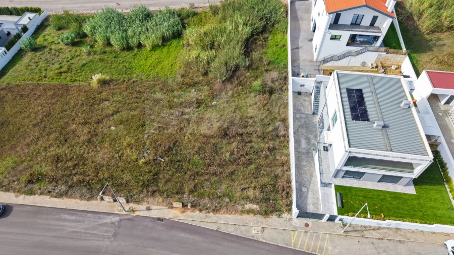 Terreno para Venda em Azueira e Sobral da Abelheira Foto 3