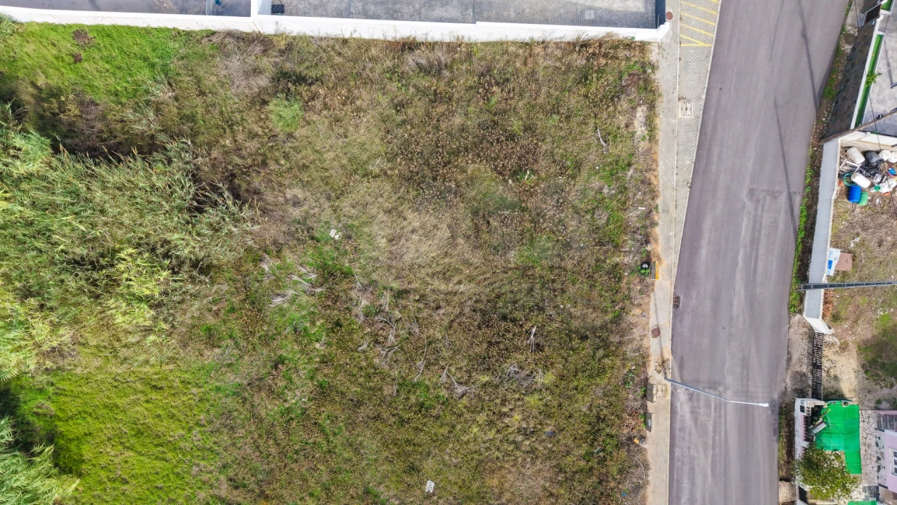 Terreno para Venda em Azueira e Sobral da Abelheira Foto 6