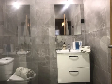 Moradia T4 para Venda em Branca