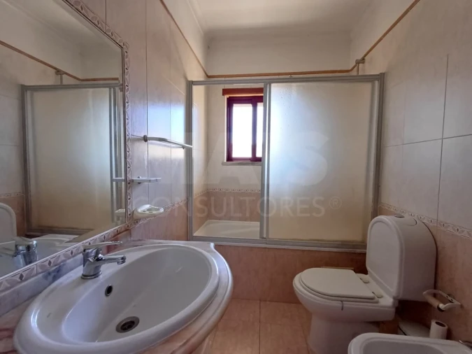 Apartamento T3 para Arrendamento em Caparica e Trafaria