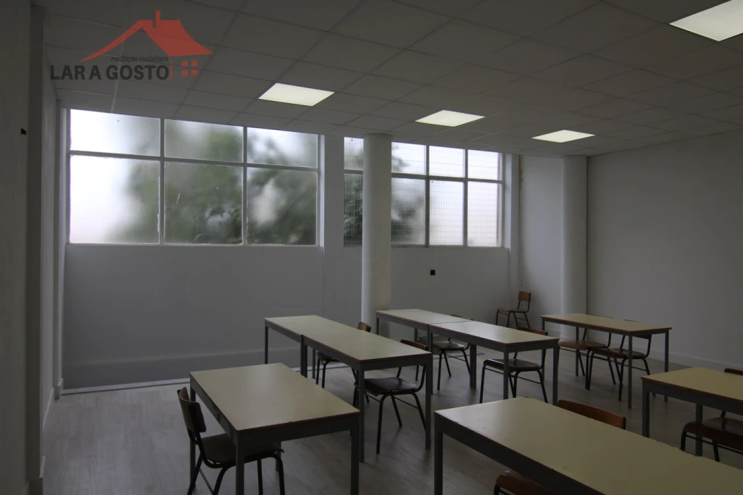 Loja para Arrendamento em Macedo de Cavaleiros Foto 18