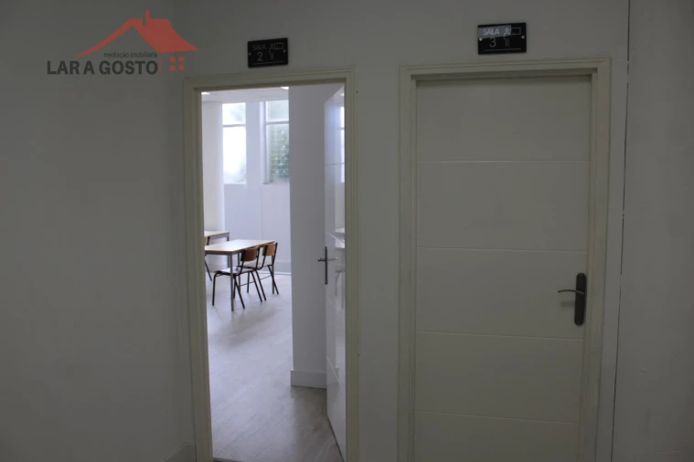 Loja para Arrendamento em Macedo de Cavaleiros Foto 23