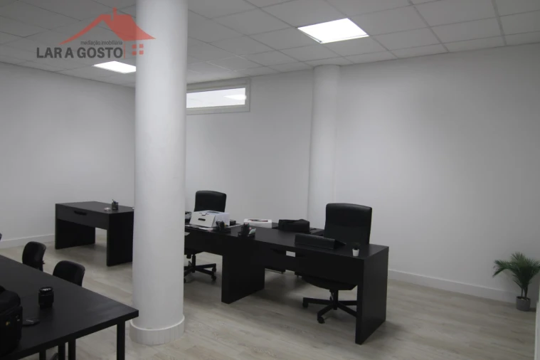 Loja para Arrendamento em Macedo de Cavaleiros Foto 28