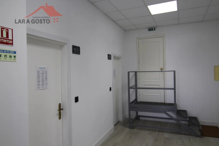 Loja para Arrendamento em Macedo de Cavaleiros Foto 25