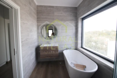 Moradia T5 para Venda em São Brás de Alportel