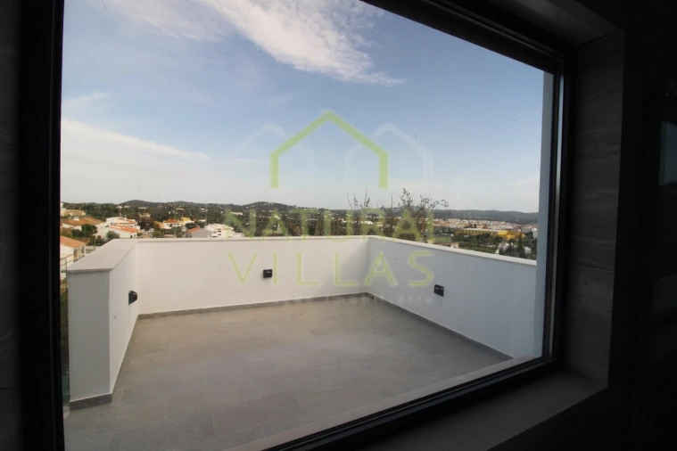 Moradia T5 para Venda em São Brás de Alportel Foto 11