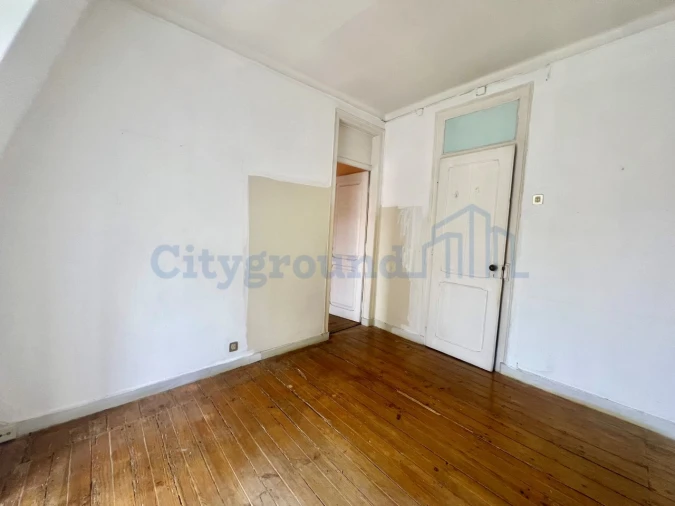 Apartamento T2 para Venda em Arroios Foto 7