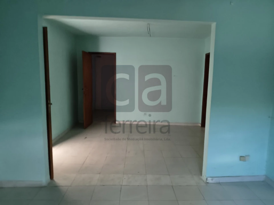 Moradia T3 para Venda em Achete, Azoia de Baixo e Póvoa de Santarém Foto 4