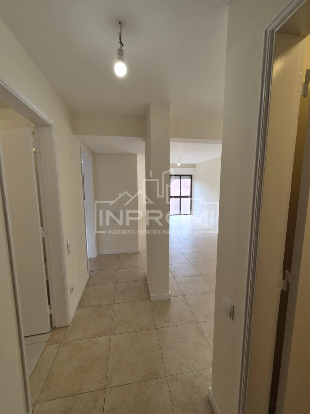 Apartamento para Venda em Algueirão-Mem Martins Foto 3