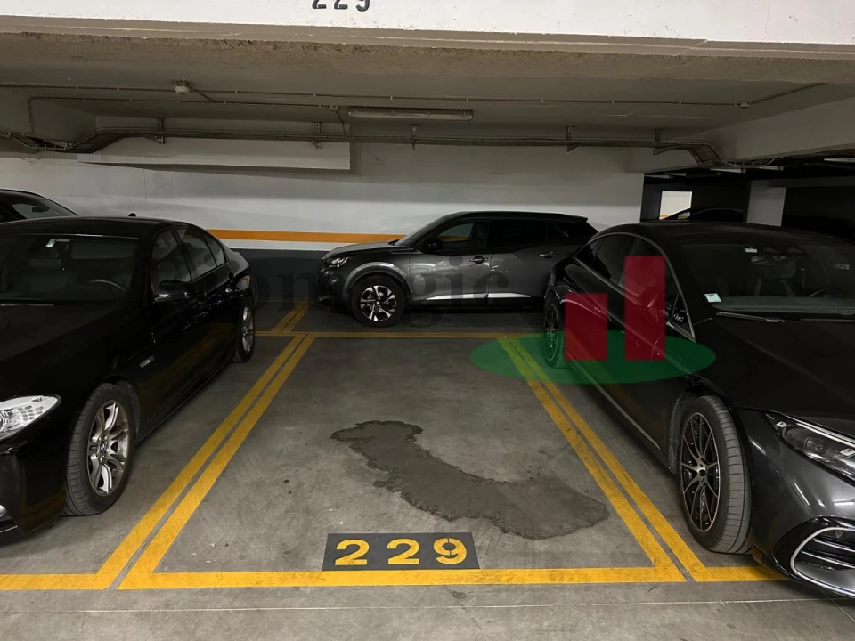 Negócio para Arrendamento em Benfica Foto 4