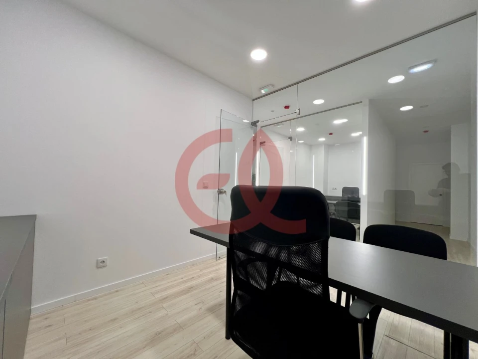 Escritório para Arrendamento em Santa Maria Maior e Monserrate e Meadela Foto 5