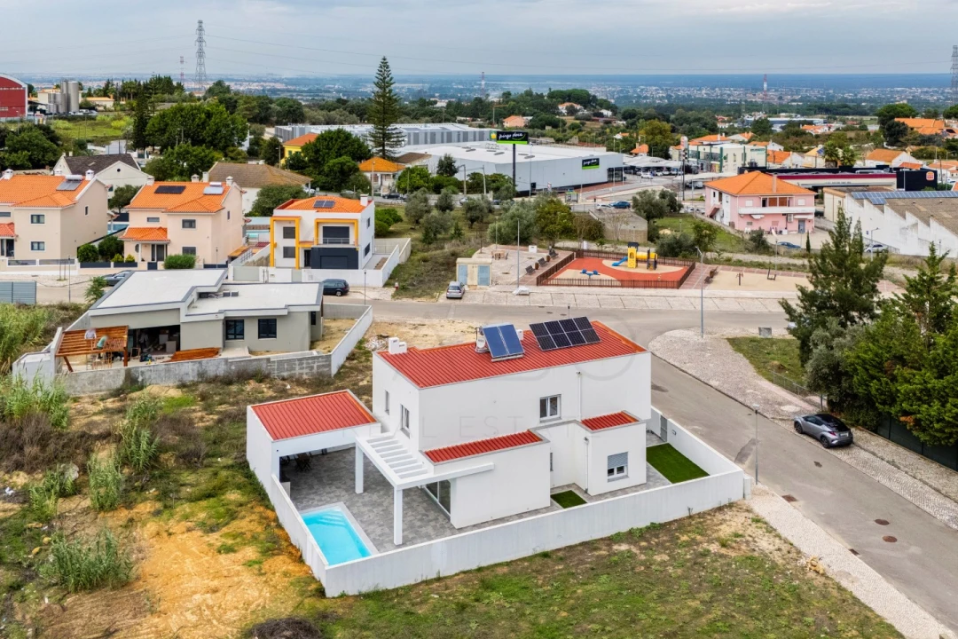 Moradia T4 para Venda em Palmela Foto 27