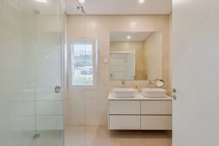 Moradia T4 para Venda em Palmela Foto 24